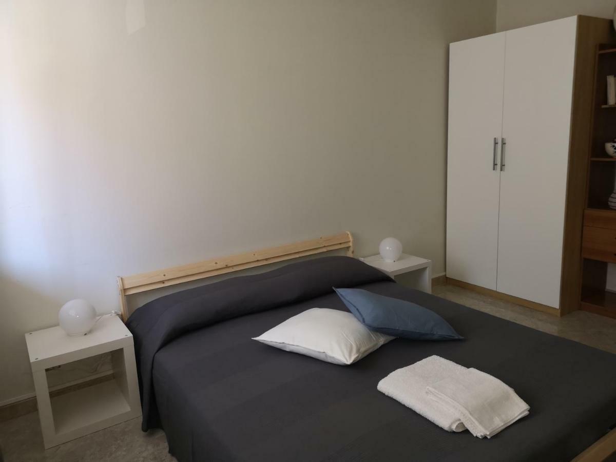 "Dint E Viche E Napule" Guest House Napoli Bagian luar foto